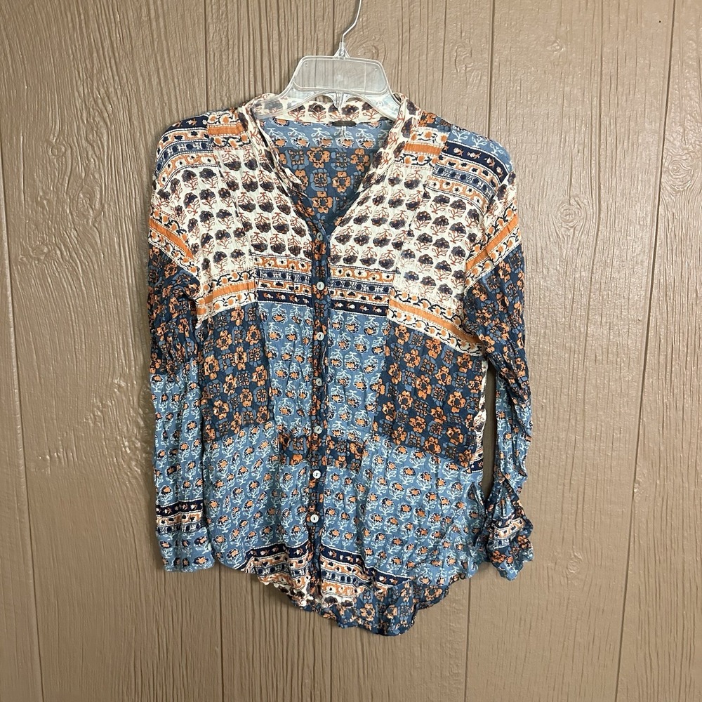 FREE PEOPLE Rayon Crepe Caravan Patchwork‎ Shirt Top Button Up SZ XS  Blue-Multi
